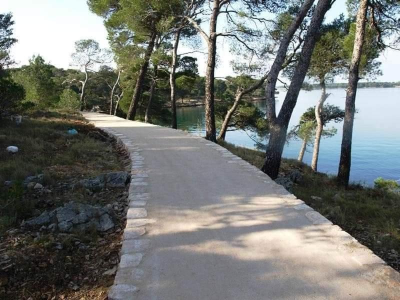 Apartments Bilo Near Primošten المظهر الخارجي الصورة