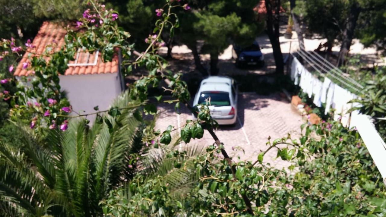 Apartments Bilo Near Primošten المظهر الخارجي الصورة
