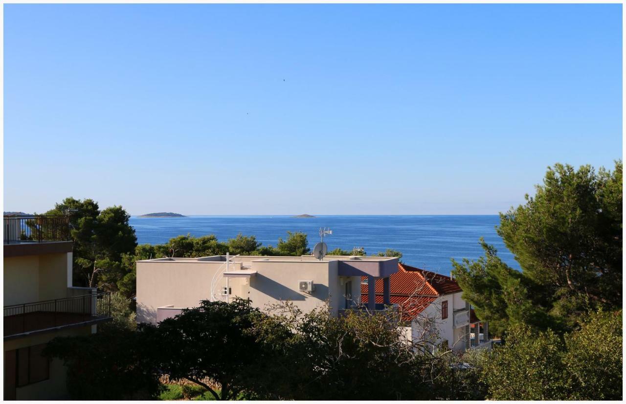 Apartments Bilo Near Primošten المظهر الخارجي الصورة